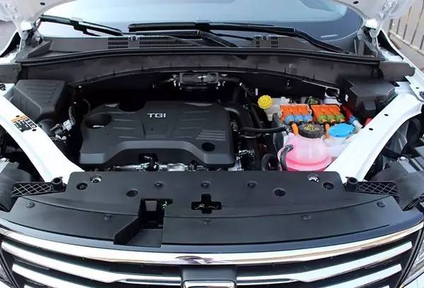 控空调荣威eRX5就领先燃油车途观N个车身新葡京网上赌场这热天就不说牌照了仅远程遥(图17)