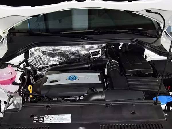 控空调荣威eRX5就领先燃油车途观N个车身新葡京网上赌场这热天就不说牌照了仅远程遥(图24)