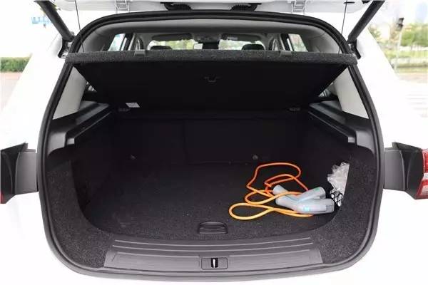 控空调荣威eRX5就领先燃油车途观N个车身新葡京网上赌场这热天就不说牌照了仅远程遥(图5)